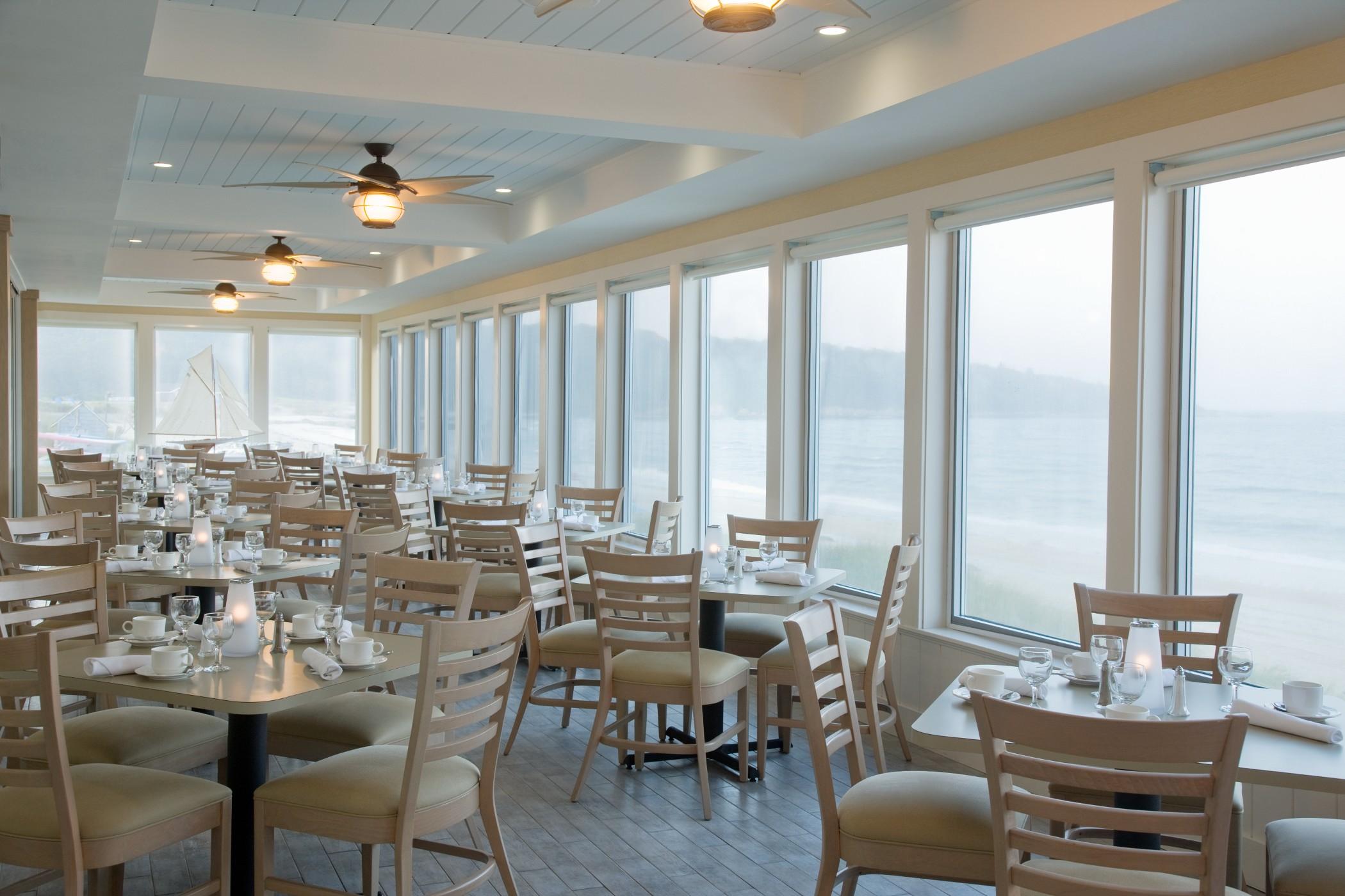 Sea Crest Beach Resort Falmouth Kültér fotó