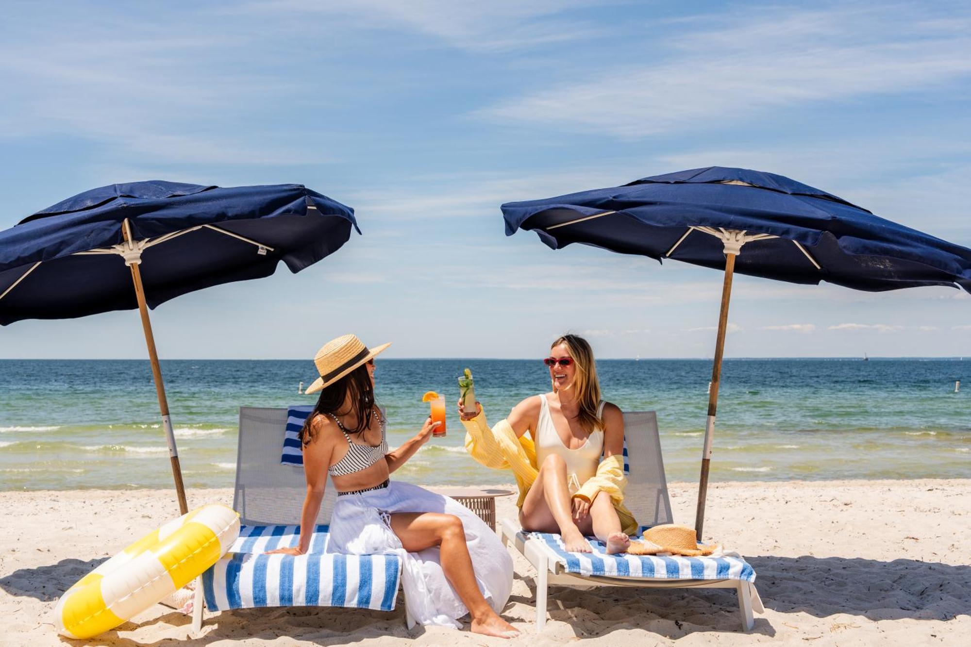 Sea Crest Beach Resort Falmouth Kültér fotó